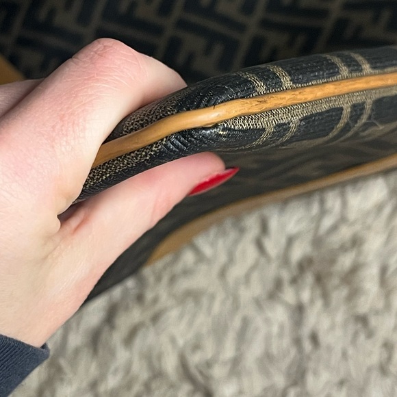 Vintage Fendi Clutch - Picture 5 of 12